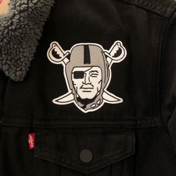 Levi’s Custom Raiders Denim Sherpa Lined Jacket - Picture 3 of 6